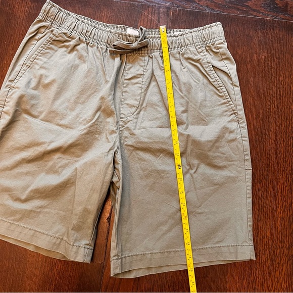 Gap Shorts Women Green Med 8 Cotton Drawstring Elastic Waist 8” inseam - Picture 2 of 7